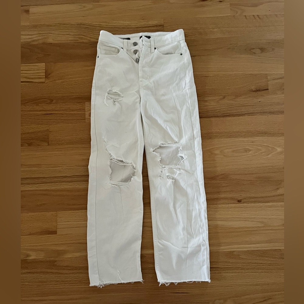 00 Short High Rise Distressed Denim Jeans
